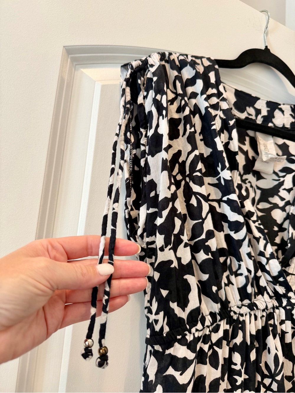 Lauren Ralph Lauren Black and White Floral Swim Coverup - Picture 5 of 8